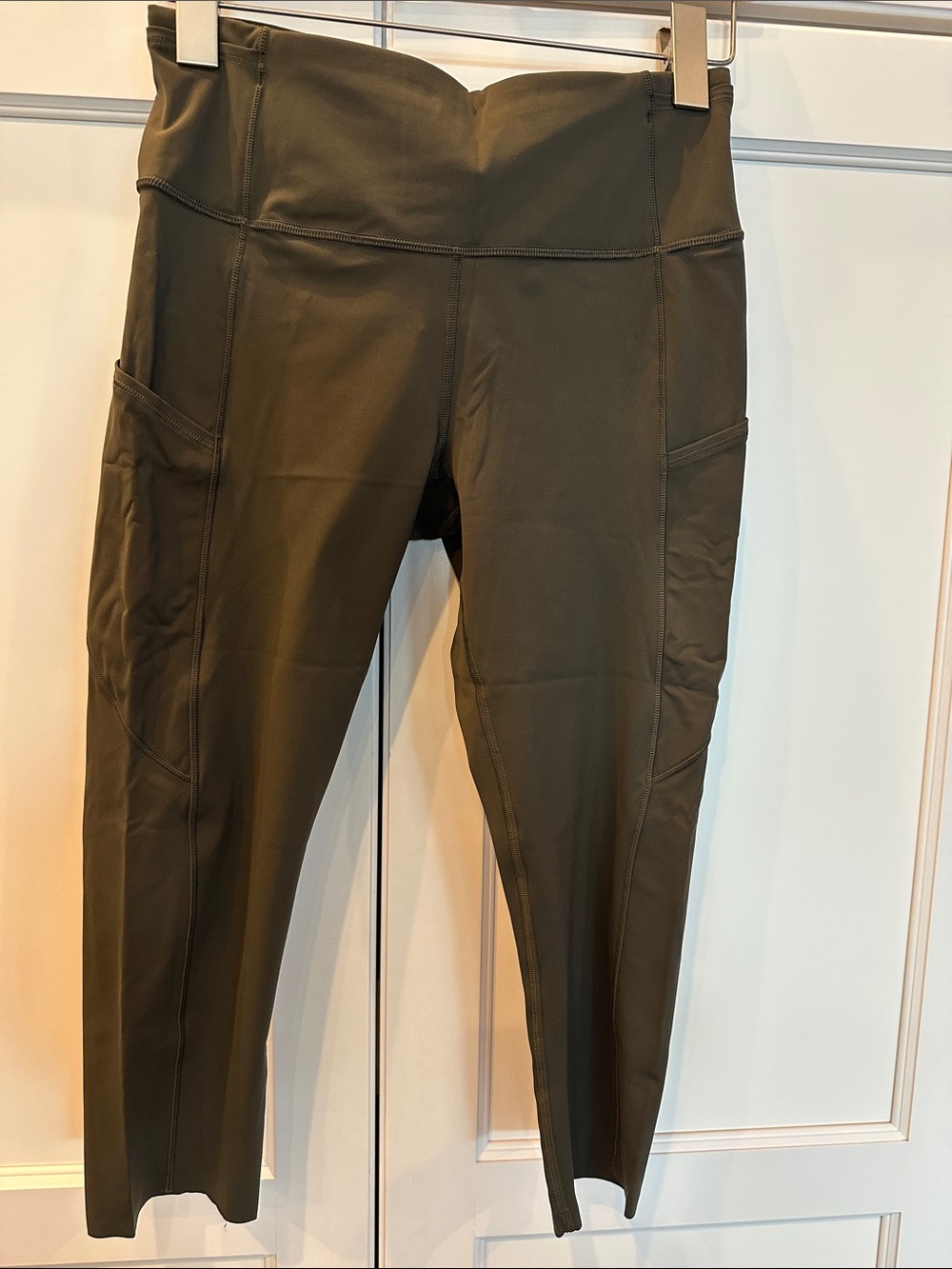 Lululemon fast and free 17” crop. Olive Green High-Waist w/ Side Pockets